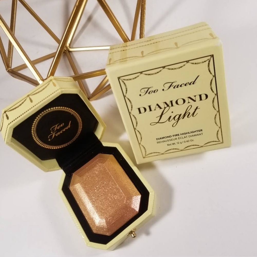 NEW Too Faced Light Diamond Fire Highlighter